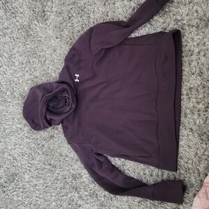 Under Armour sweatshirt